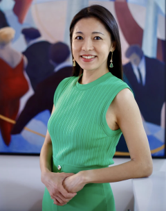 Associate Professor Angela Zhang 