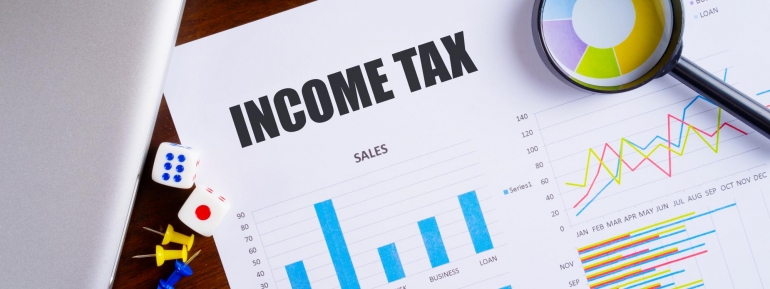 image of income tax characters